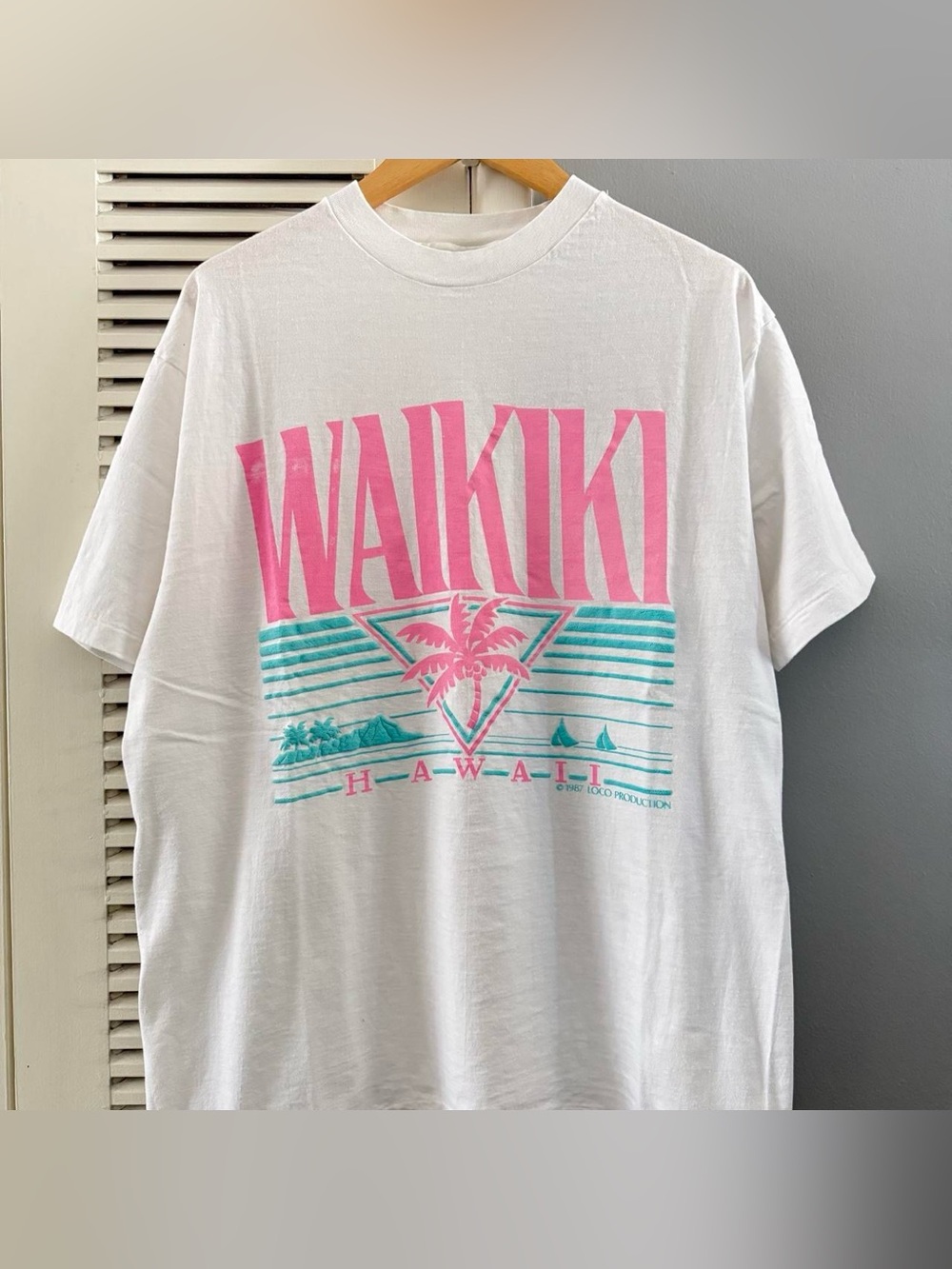 Vintage 1987 HAWAII WAIKIKI Souvenir T-shirt